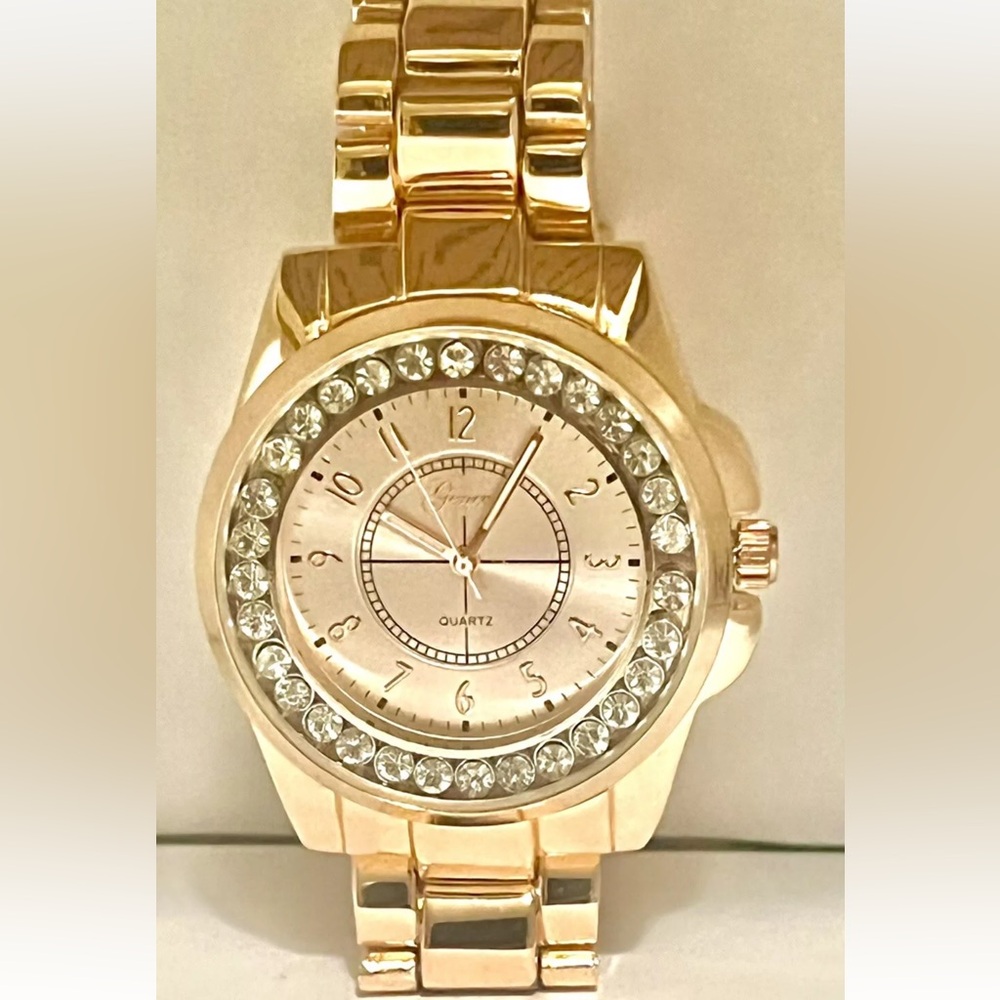 Geneva Unisex Stainless Steel Japanese Quartz Movement Bling Designer Watch
